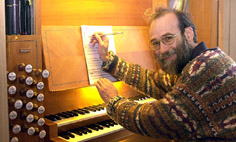 Compositeur, interprète, enseignant au conservatoire de Trossingen, Christoph Bossert est un musicien complet, qu'on découvrira pour la première fois en Aquitaine