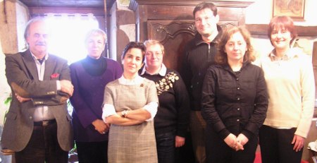 De gauche à droite : Pierre Bidart, Dori Lopez, Esperanza Asiain, Francoise Martin Moro, José Luis Echechipia, Izabel Elizalde, Esther Herrera  